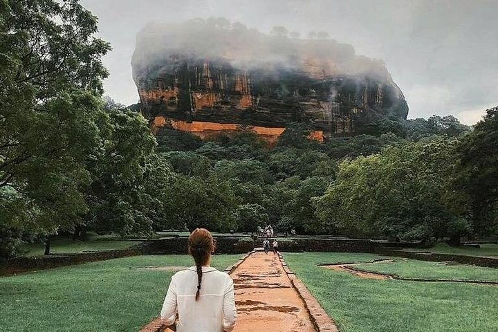 02 Days Private Sigiriya and Minneriya Tour with Village Experience from Colombo - Photo 1 of 10
